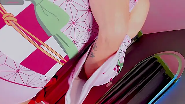 gatitavenecis online show from 12-29-24, 04:40