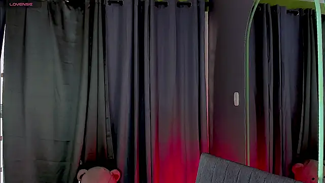 gatitavenecis online show from 02-07-25, 05:29