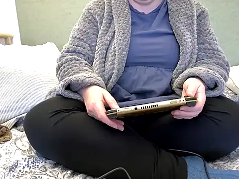 MarthaBriest online show from 11-15-25, 08:55