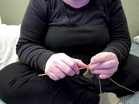 MarthaBriest online show from 12-17-25, 08:04