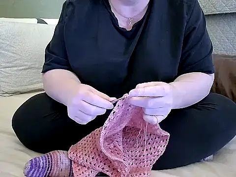 MarthaBriest online show from 04-22-26, 08:06