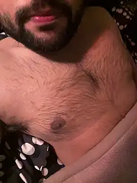 Snapshot of gsv2869 chatting on 02-11-25, 10:04 gsv2869 online show from 02-11-25, 10:04