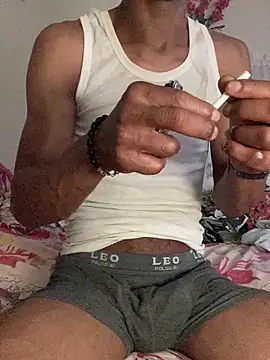 Johnras121 online show from 04-28-26, 03:44