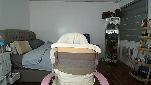 aya saki online show from 09-28-25, 08:20