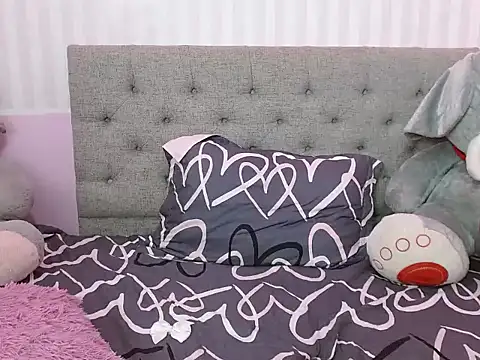 Snapshot of madisson_smalltits chatting on 02-10-25, 09:58 madisson smalltits online show from 02-10-25, 09:58