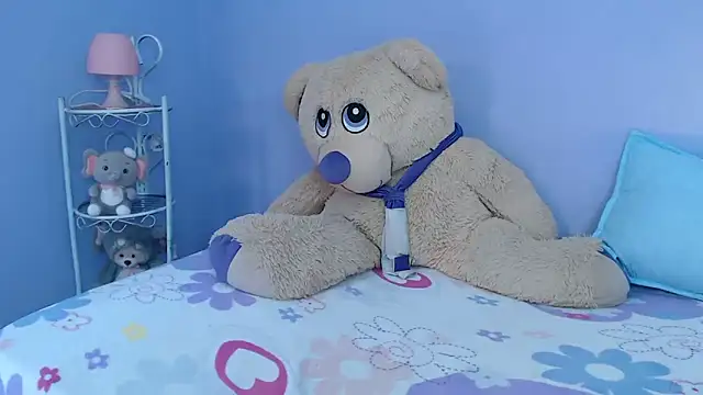 Snapshot of madisson_smalltits chatting on 02-28-25, 07:14 madisson smalltits online show from 02-28-25, 07:14