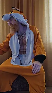 Snapshot of Gingerbeard40 chatting on 12-22-25, 10:23 Gingerbeard40 online show from 12-22-25, 10:23