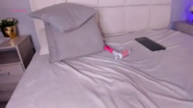 emma brooks1 online show from 03-01-25, 10:42