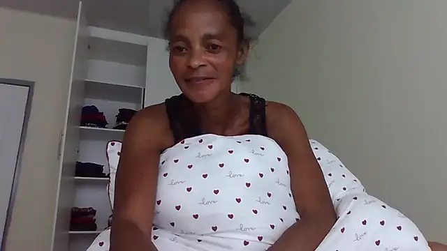 sweets 80 online show from 09-28-25, 12:10