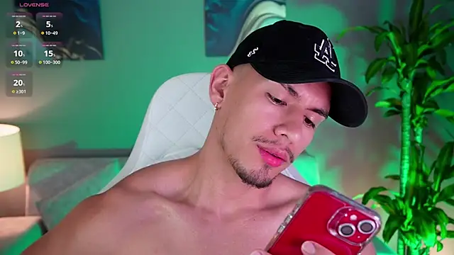 Aaronfox x online show from 01-18-25, 11:43