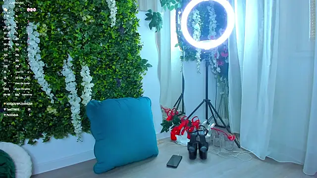 VivienCarter online show from 01-06-25, 07:52