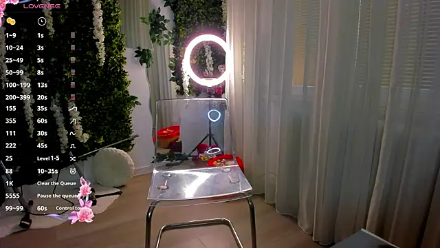 VivienCarter online show from 03-08-25, 07:05