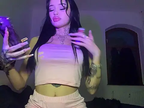 madelinexx online show from 01-08-25, 04:33