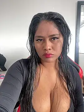 Snapshot of hurren_pasha chatting on 12-16-24, 07:43 hurren pasha online show from 12-16-24, 07:43