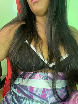 Snapshot of hurren_pasha chatting on 02-05-25, 11:55 hurren pasha online show from 02-05-25, 11:55