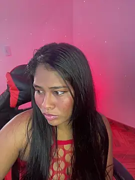 Snapshot of hurren_pasha chatting on 02-14-25, 12:47 hurren pasha online show from 02-14-25, 12:47