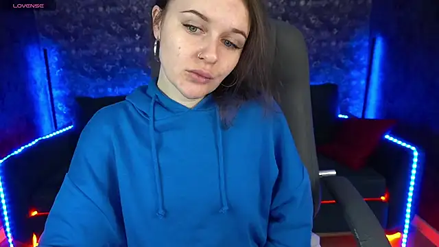 MaribelRiverr  online show from 02-13-25, 06:30