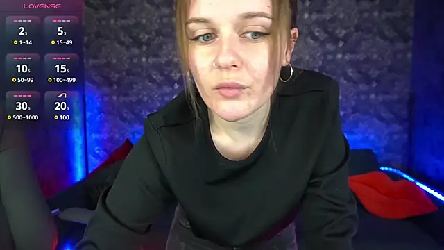 MaribelRiverr  online show from 02-28-25, 09:47