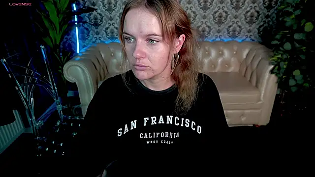 MaribelRiverr  online show from 09-09-25, 05:51