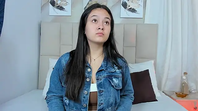 Jaslyn  Smith online show from 12-31-24, 02:25