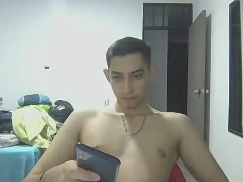 Juan Vas online show from 04-16-26, 03:07