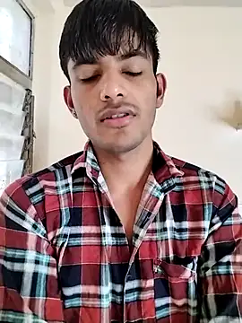 Snapshot of kingkartik7 chatting on 02-15-25, 10:55 kingkartik7 online show from 02-15-25, 10:55