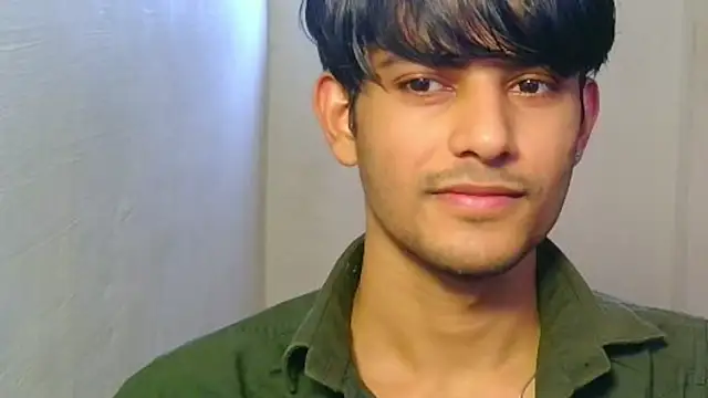 Snapshot of kingkartik7 chatting on 11-19-25, 08:03 kingkartik7 online show from 11-19-25, 08:03