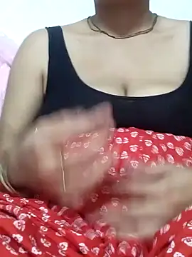 Snapshot of miss-Riy chatting on 12-26-24, 05:51 miss-Riy online show from 12-26-24, 05:51