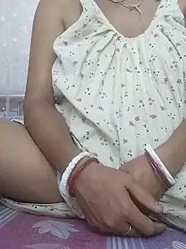 Snapshot of miss-Riy chatting on 11-23-25, 05:13 miss-Riy online show from 11-23-25, 05:13