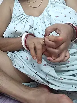 Snapshot of miss-Riy chatting on 11-29-25, 04:21 miss-Riy online show from 11-29-25, 04:21