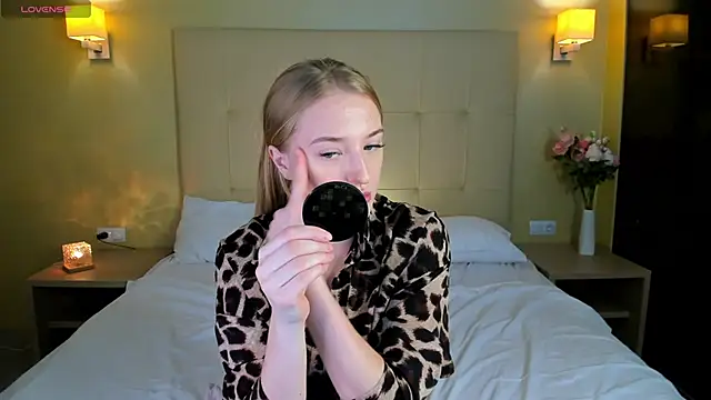 Stacy River online show from 11-14-25, 09:30