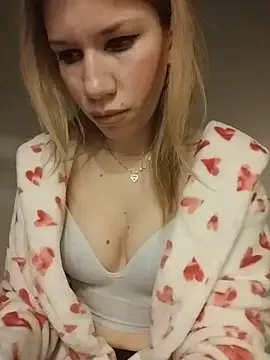 EvaRush online show from 02-24-26, 06:50