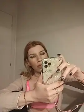 EvaRush online show from 04-24-26, 07:16