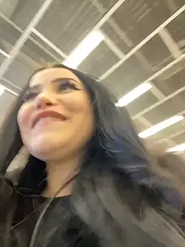 Chloe  Moon online show from 12-20-24, 02:49