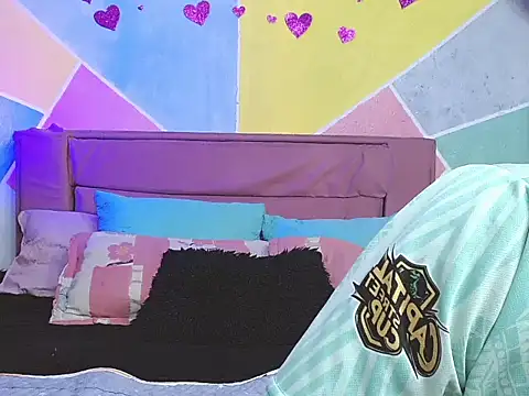 tylor boy online show from 09-16-25, 03:29