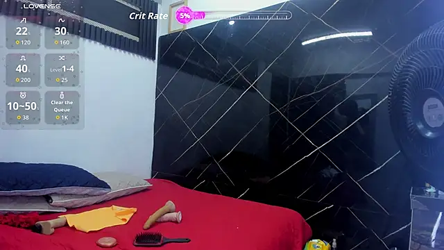 Analiasmith89 online show from 10-29-25, 03:09