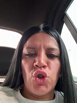 Milff parkerrr online show from 03-21-25, 10:39