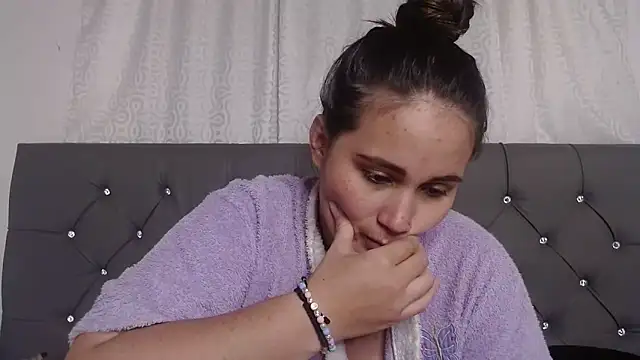 Snapshot of Baby_hornyJM chatting on 01-05-25, 08:00 Baby hornyJM online show from 01-05-25, 08:00