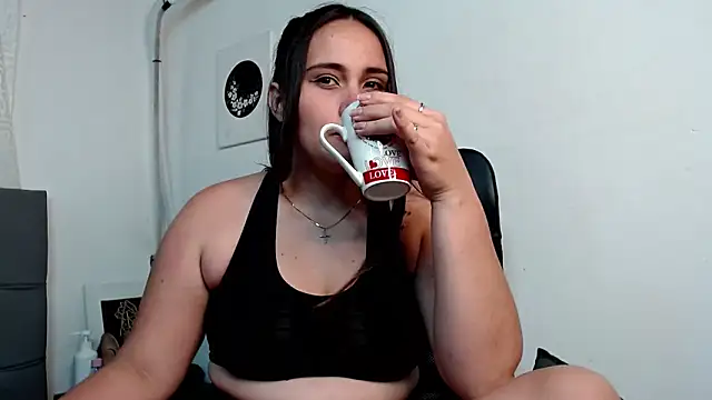 Snapshot of Baby_hornyJM chatting on 03-08-25, 07:38 Baby hornyJM online show from 03-08-25, 07:38