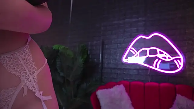 AlexissTexass online show from 01-22-25, 07:46