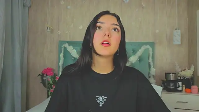 Marcelaa fox online show from 12-17-25, 07:42