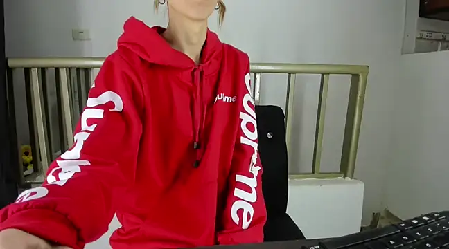 RachelJones  online show from 02-05-25, 09:25