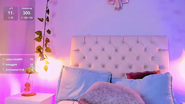 Isabella Flowers online show from 03-10-25, 01:45