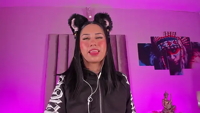 Isabella Flowers online show from 04-23-26, 04:24