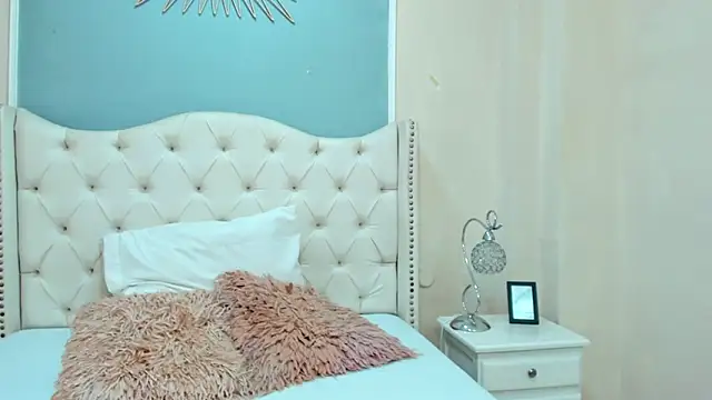 Snapshot of Matthew_Dixonn chatting on 12-19-24, 03:51 Matthew Dixonn online show from 12-19-24, 03:51