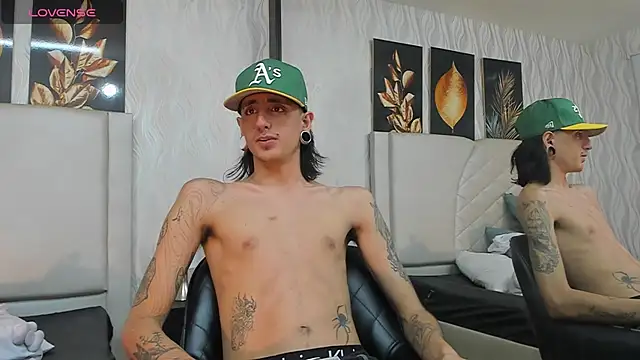 Snapshot of Matthew_Dixonn chatting on 01-31-25, 01:22 Matthew Dixonn online show from 01-31-25, 01:22