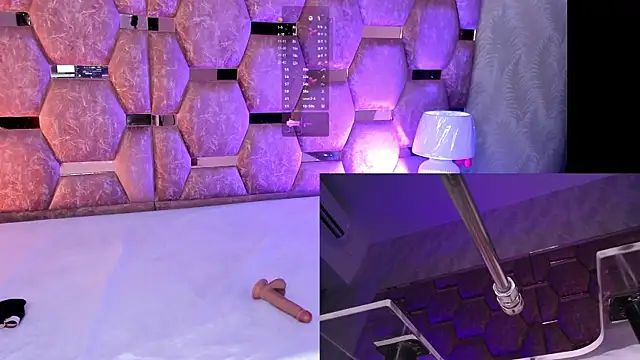 LunaAridi online show from 04-07-26, 09:26