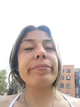 Snapshot of Sweel_Leyva18 chatting on 12-02-24, 02:52 Sweel Leyva18 online show from 12-02-24, 02:52