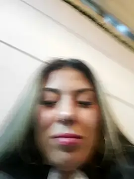 Snapshot of Sweel_Leyva18 chatting on 01-26-25, 03:06 Sweel Leyva18 online show from 01-26-25, 03:06