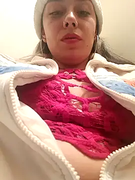 Snapshot of Sweel_Leyva18 chatting on 02-26-25, 04:25 Sweel Leyva18 online show from 02-26-25, 04:25